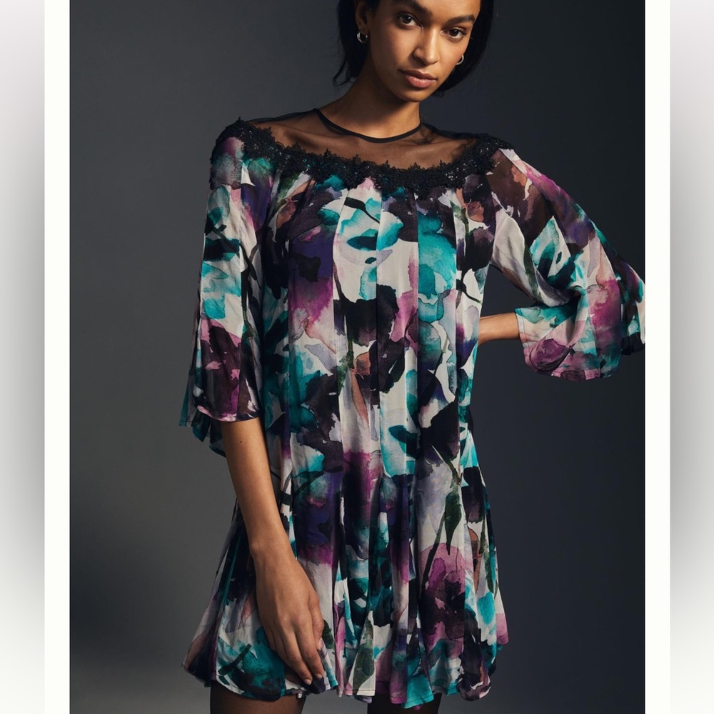 New By Anthropologie Flutter-Sleeve Dress Size Small